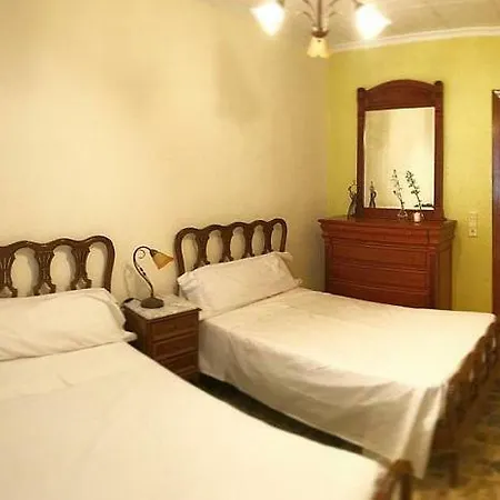 Semesterbostad Casa Regino Castejon de Monegros